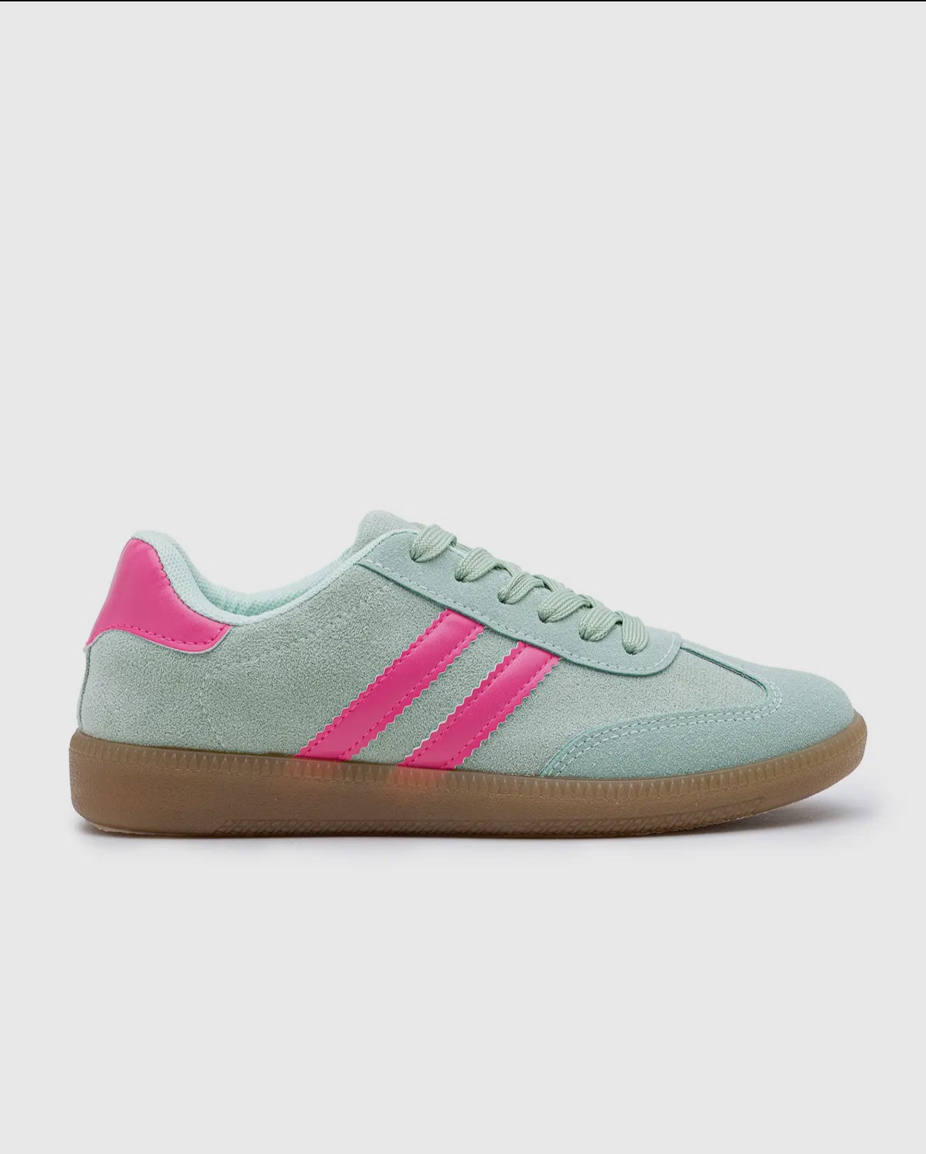 Retro sneakers
