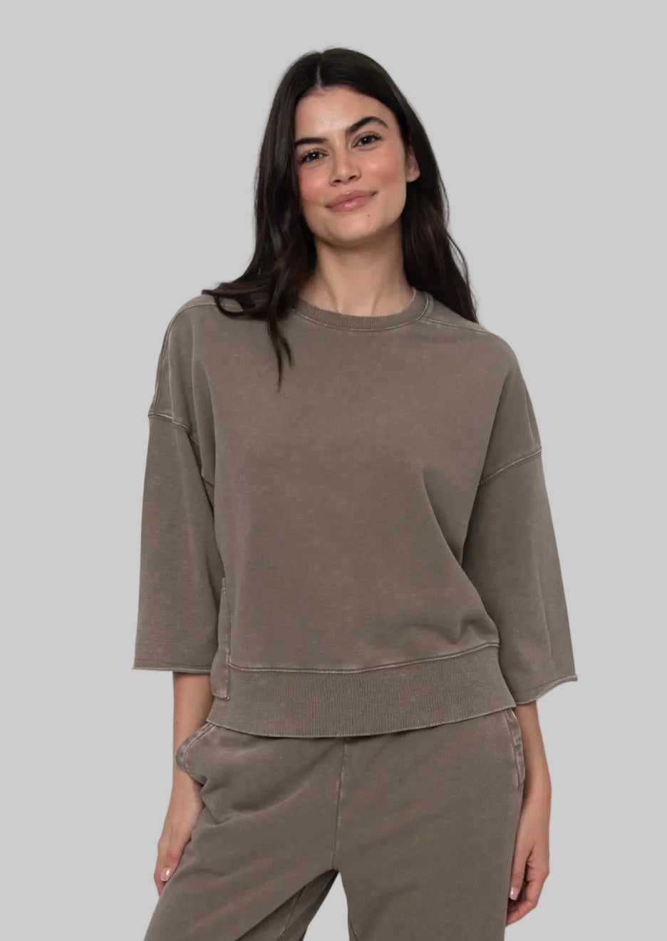 RD STYLE BRIE FRENCH TERRY SHORT SLEEVE TOP - OLIVE