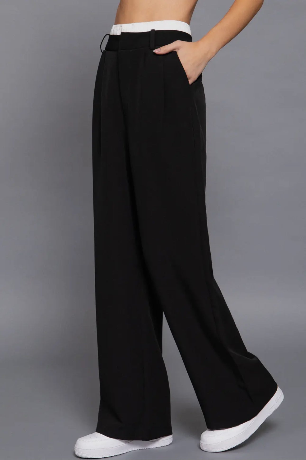 Contrast Waist Band Straight
Long Pants