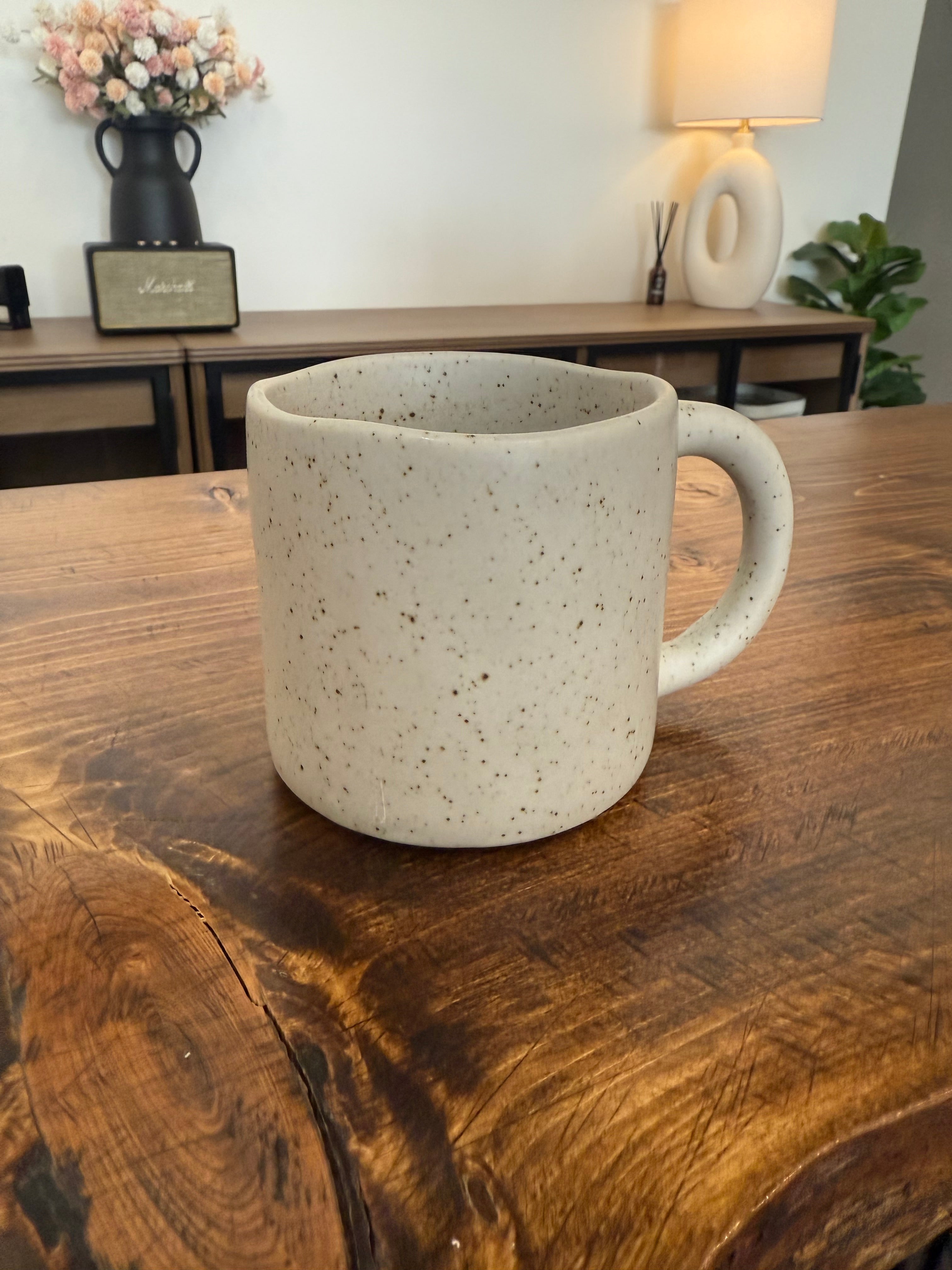 Neutral cup