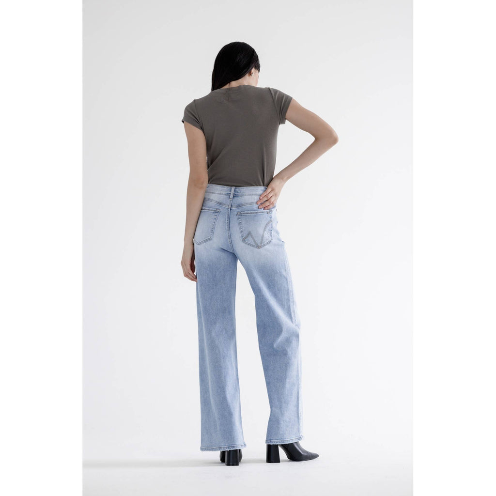 SUPER HIGH RISE STRAIGHT LEG LOOSE FIT