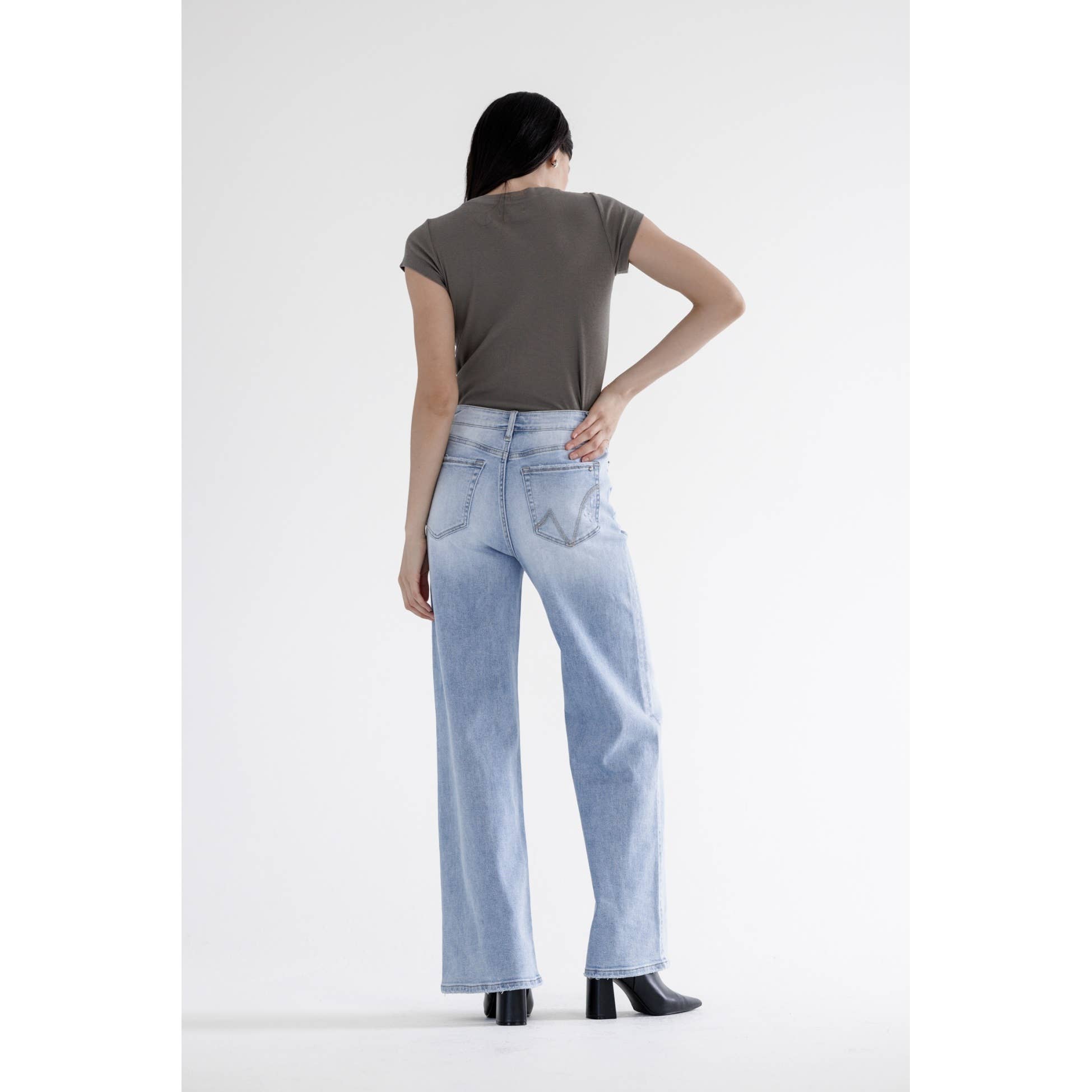 SUPER HIGH RISE STRAIGHT LEG LOOSE FIT