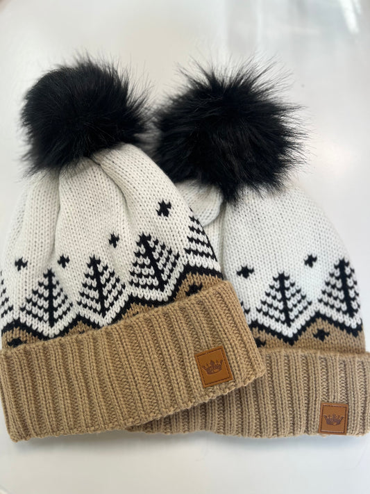 Pom Pom Knit Touque