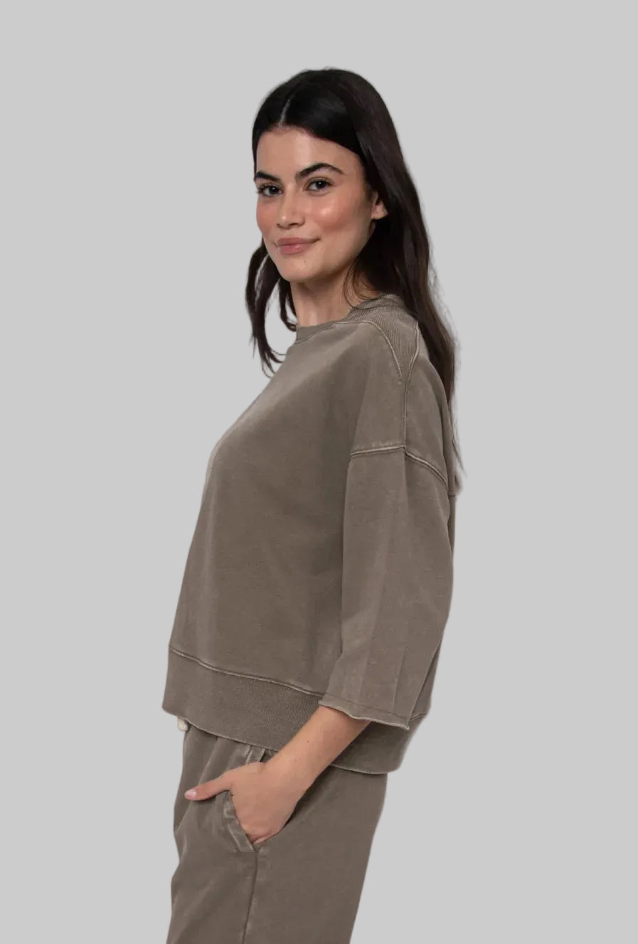 RD STYLE BRIE FRENCH TERRY SHORT SLEEVE TOP - OLIVE