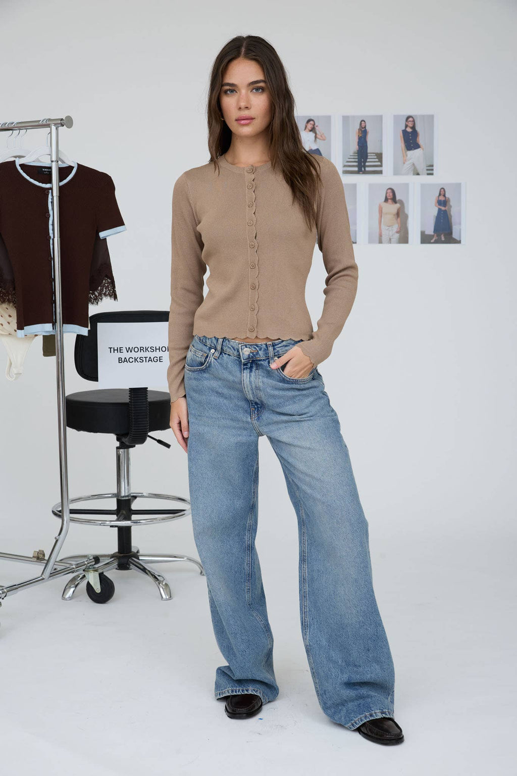 Scalloped Cardigan-taupe