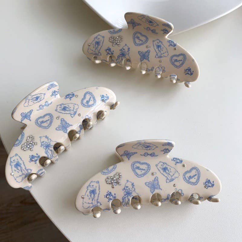 BLUE TOILE PRINT HAIR CLAW CLIPS