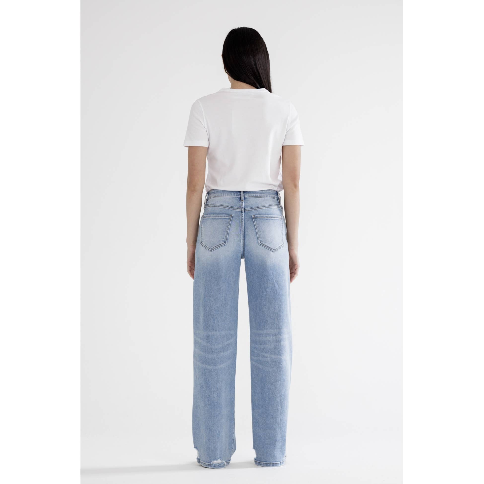 HIGH RISE WIDE WITH KNEE DISTRESSED