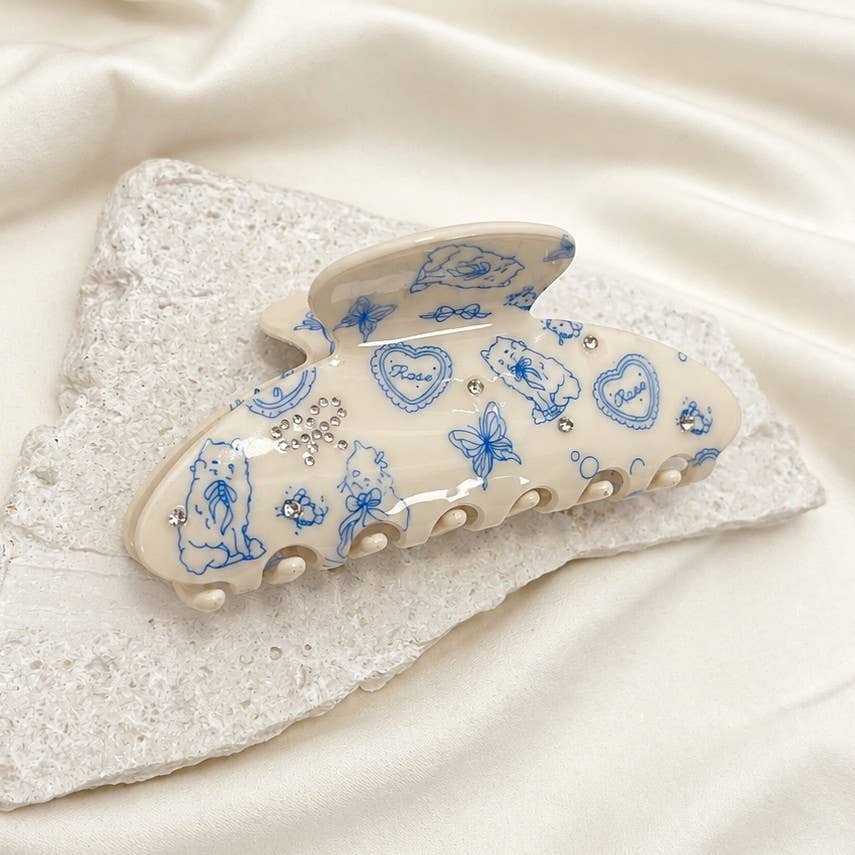 BLUE TOILE PRINT HAIR CLAW CLIPS
